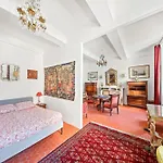 Apartment Entre Art Et Histoire - Escapade Elegante