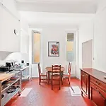 Entre Art Et Histoire - Escapade Elegante Apartment